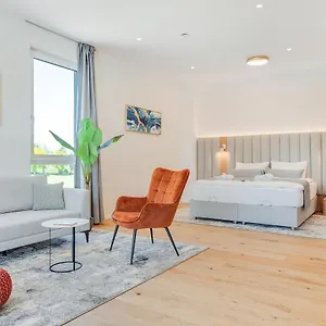 Aparthotel Bright: Aicherpark, Rosenheim