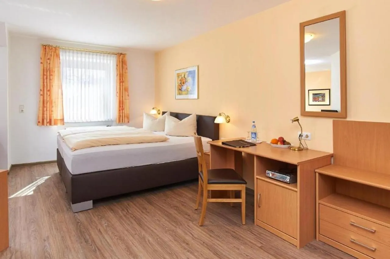 Gasthof Gigl Hotel Neustadt an der Donau 3*,